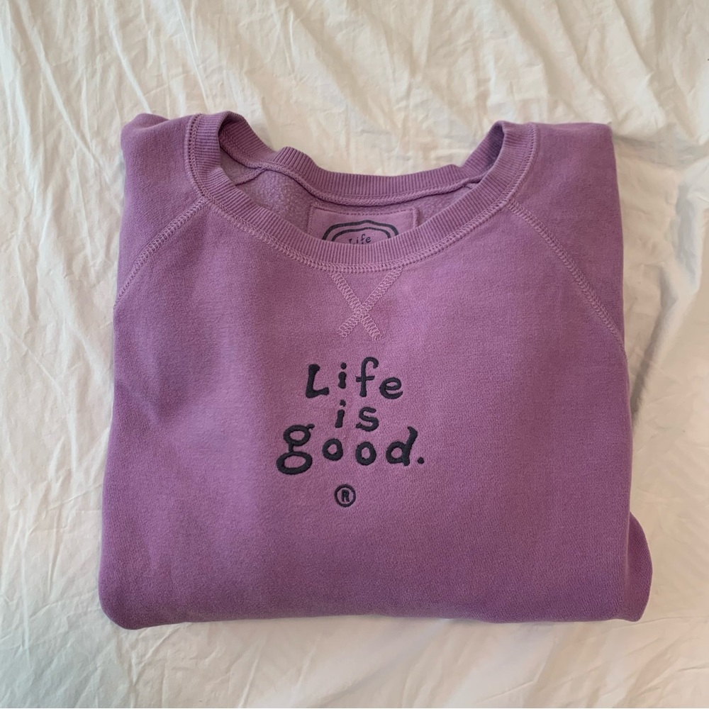 Life is good crew neck sweater size S